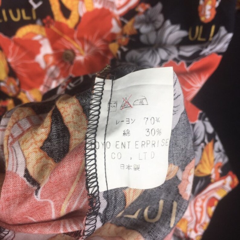 Vintage Sunsurf by Toyo Enterprise Rayon Toyo Button up hawaii aloha shirt L size