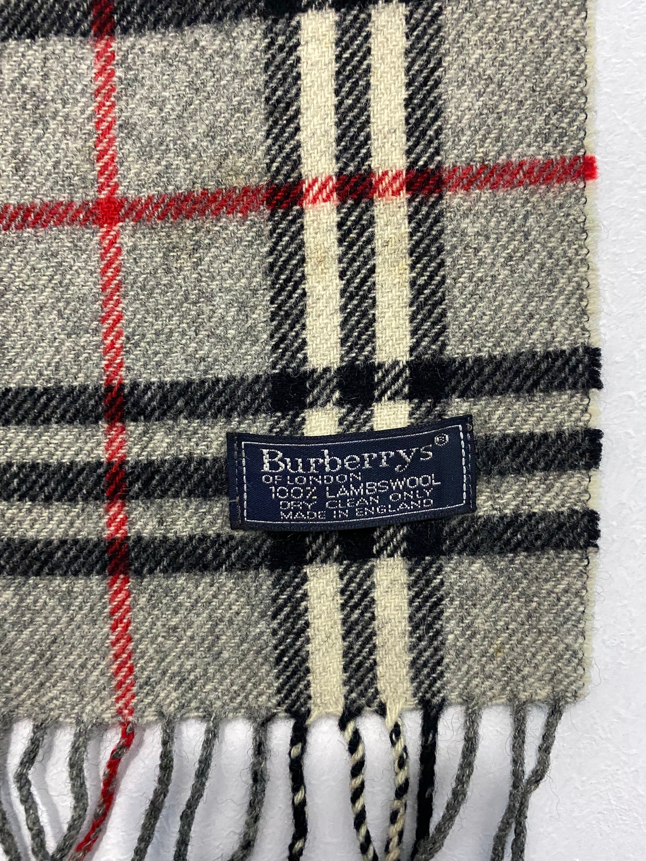 RARE VINTAGE 90s Burberry's Lambswool Made in England - Etsy