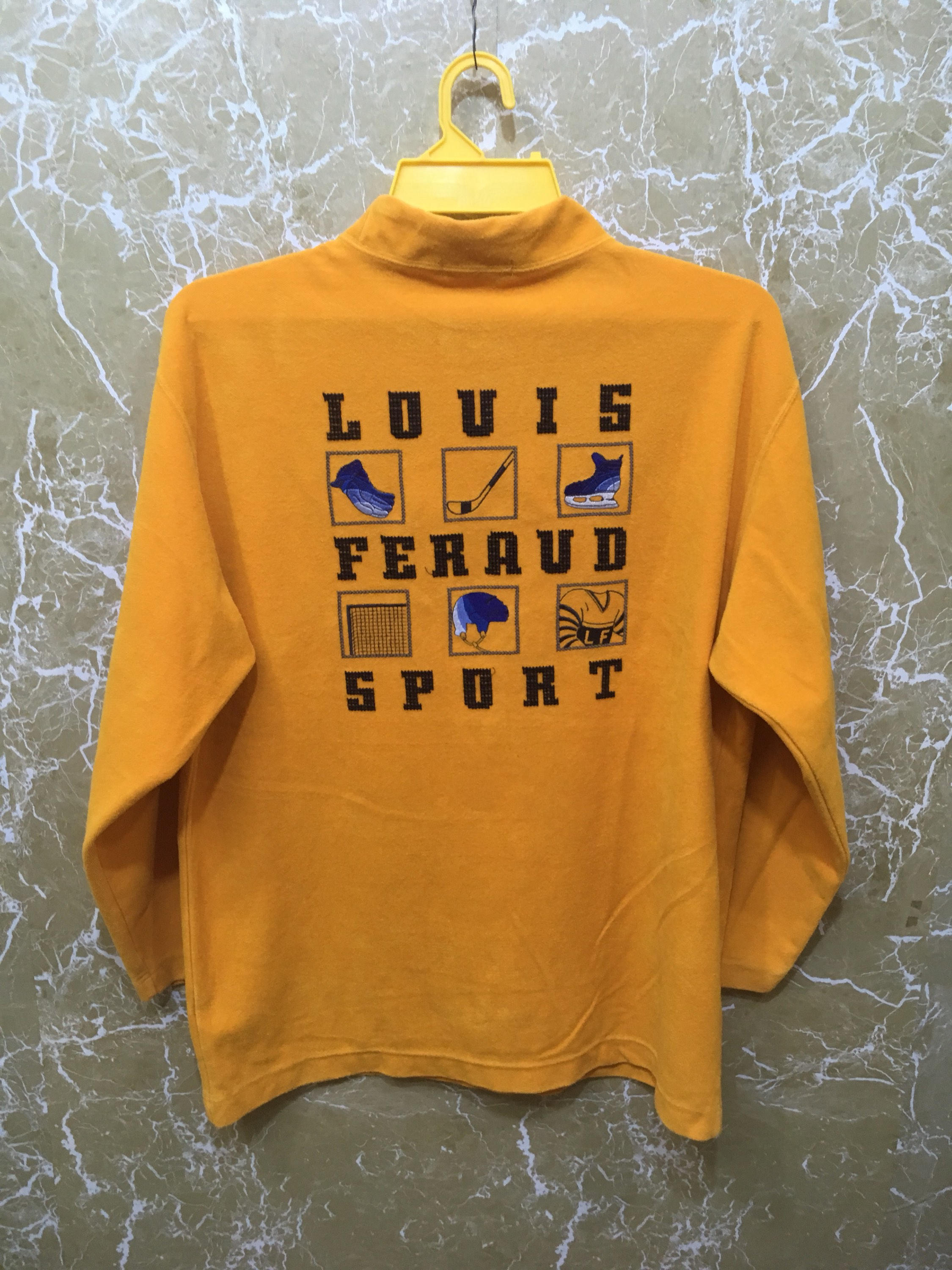 louis feraud sweater
