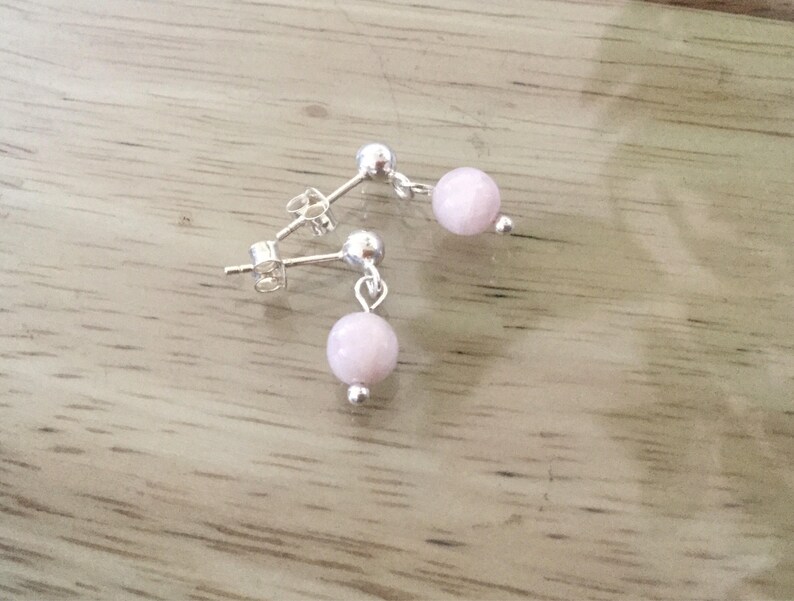 Kunzite dangling earring