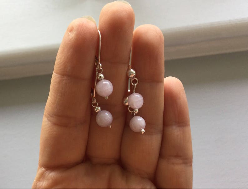 Kunzite dangling earring