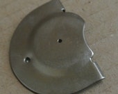 Cover plate for Singer 66 and 99 class machines, 185, 275 and the like.