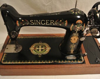 Singer 66K Lotus Decals Hand Crank Antique Sewing Machine, vintage Home Decor, Decorative Art, Vintage dresses, cushion, dollsewing