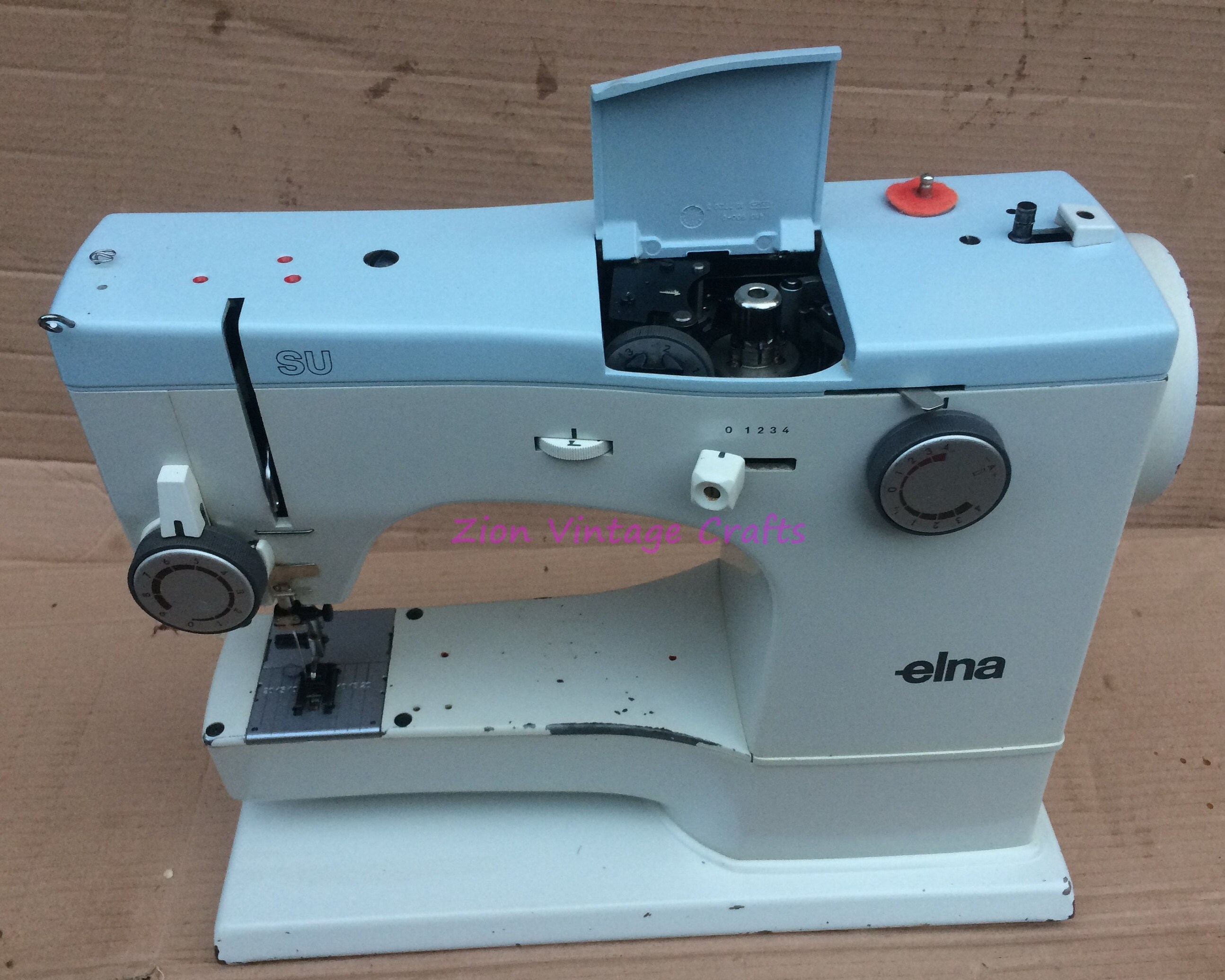 Elna SU Vintage Sewing Machine - Etsy Australia