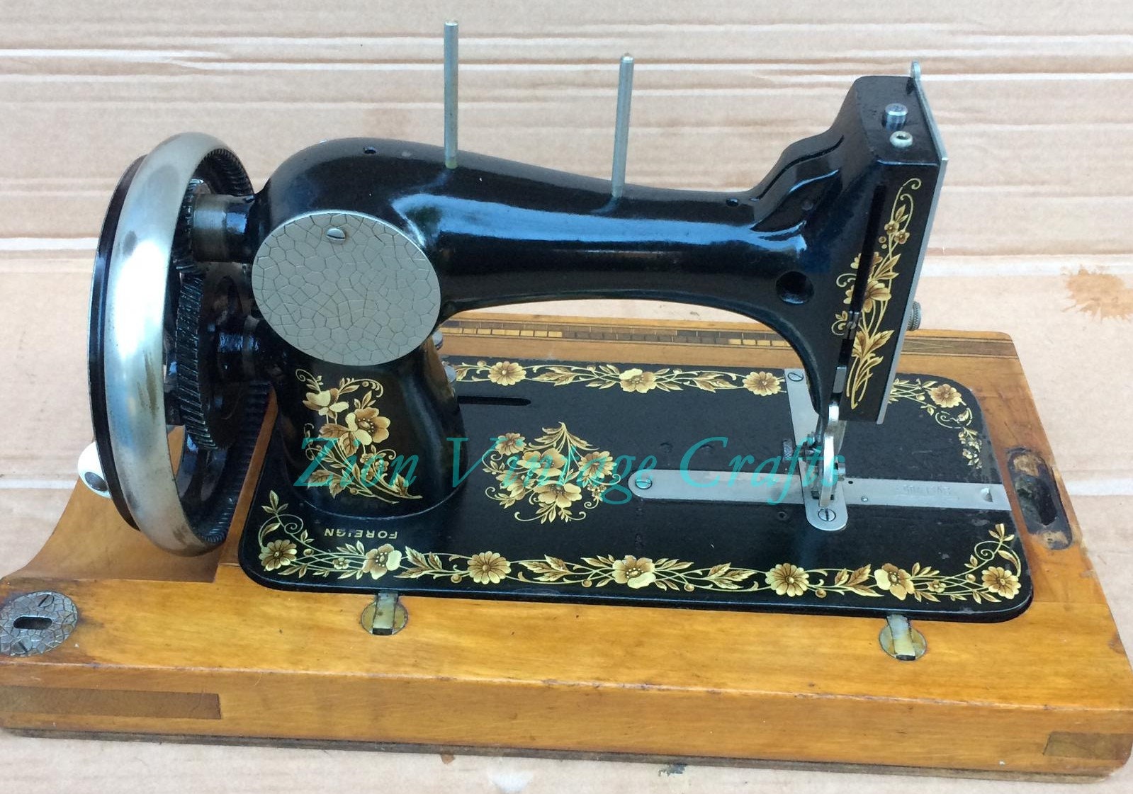 Old Foreign Vintage Antique Hand Crank Sewing Machine Vintage | Etsy UK