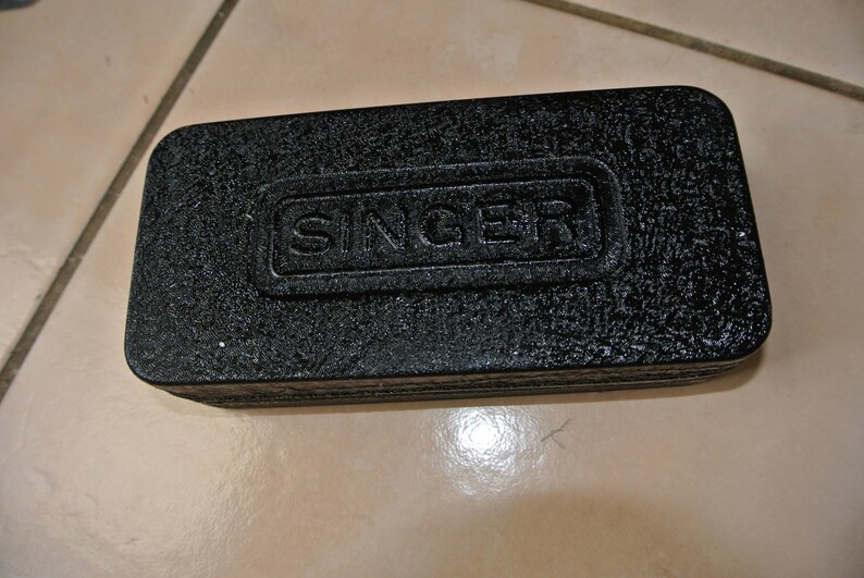 12 Singer Sewing Machine Box with attachments