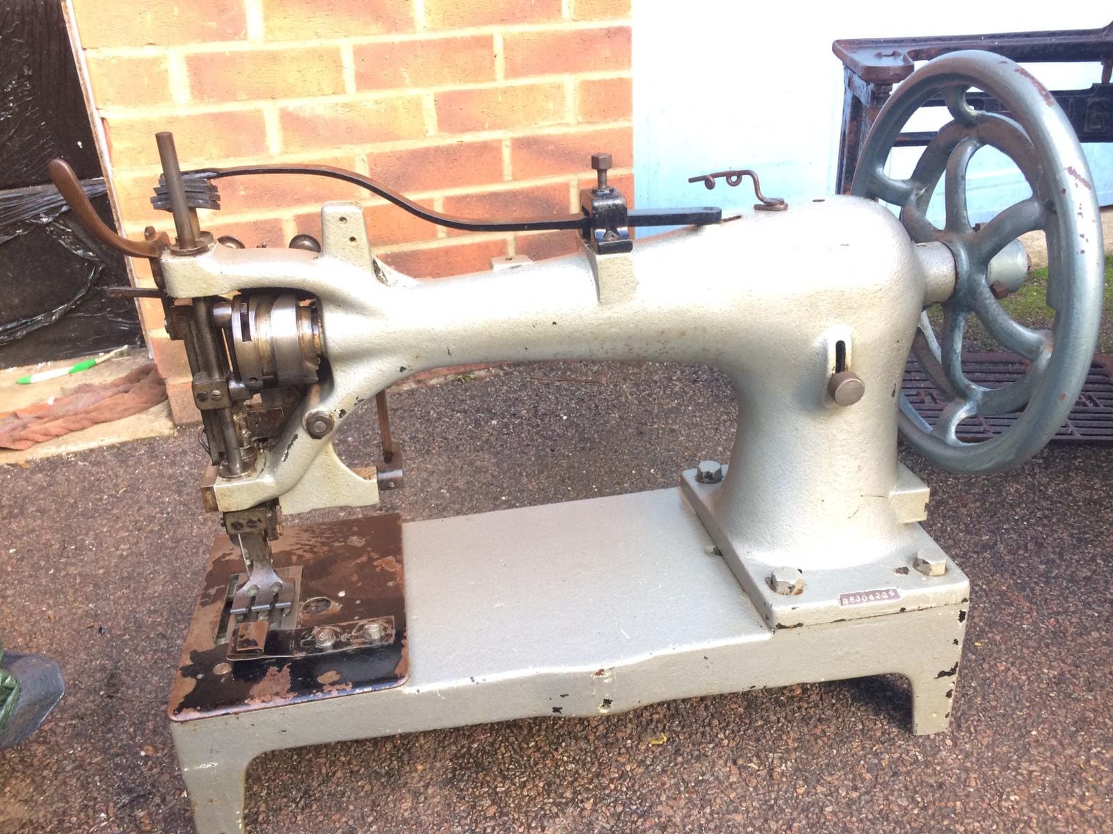 Singer Heavy Duty Sewing Machine for sale 91 ads for used Singer Heavy