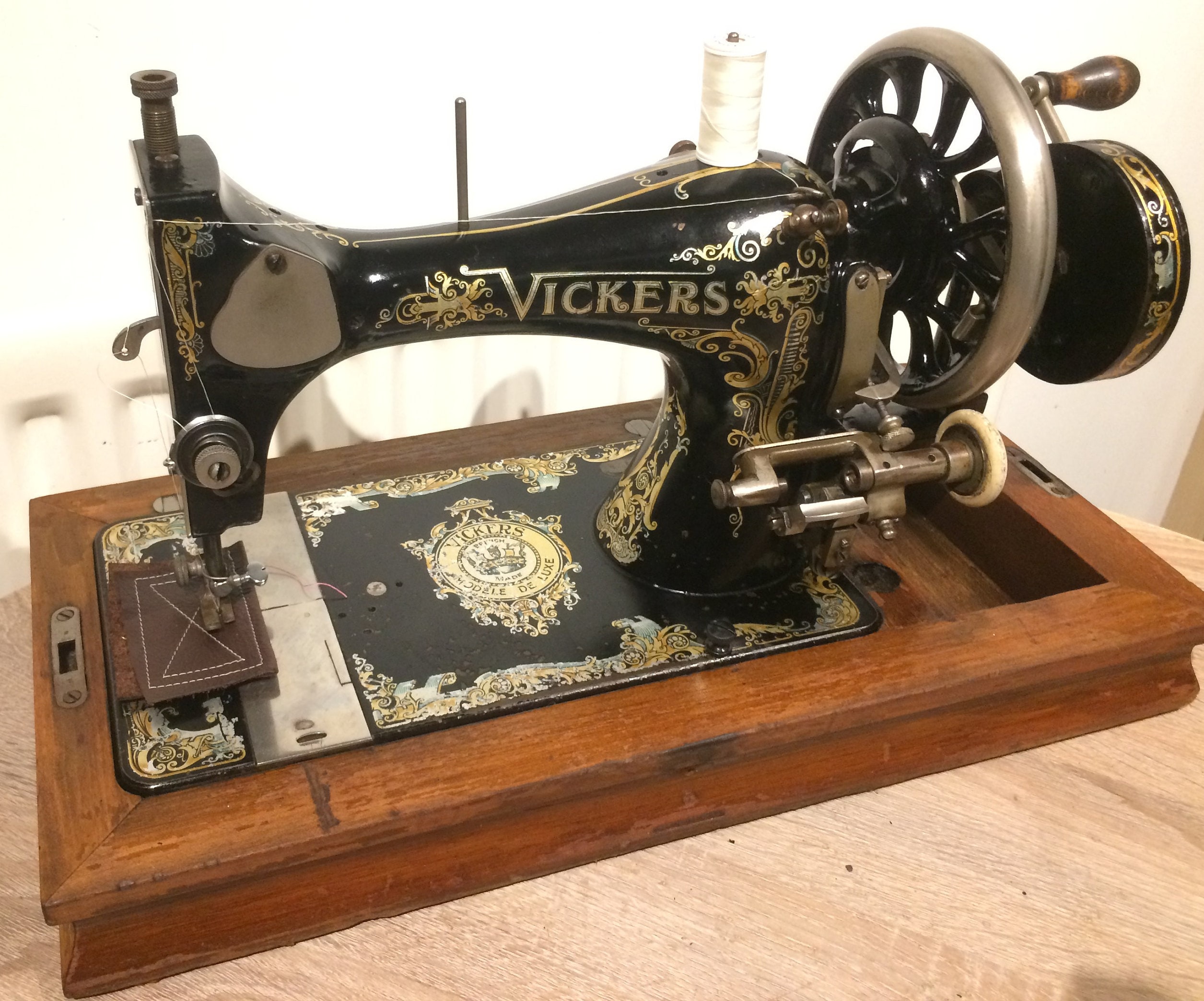 antigua maquina de coser manual sun. fabricada - Buy Other antique sewing  machines on todocoleccion