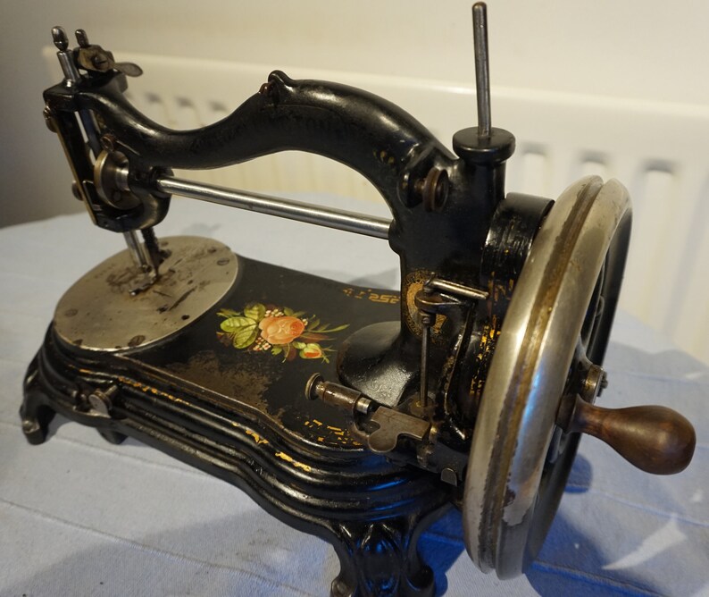 Antique Wellington Bradbury Sewing Machine Antique Etsy