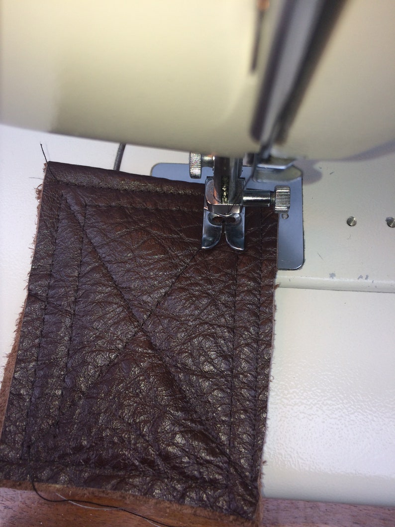 Jones Zig Zag Cylinder Arm Vintage Electric Sewing Machine Etsy