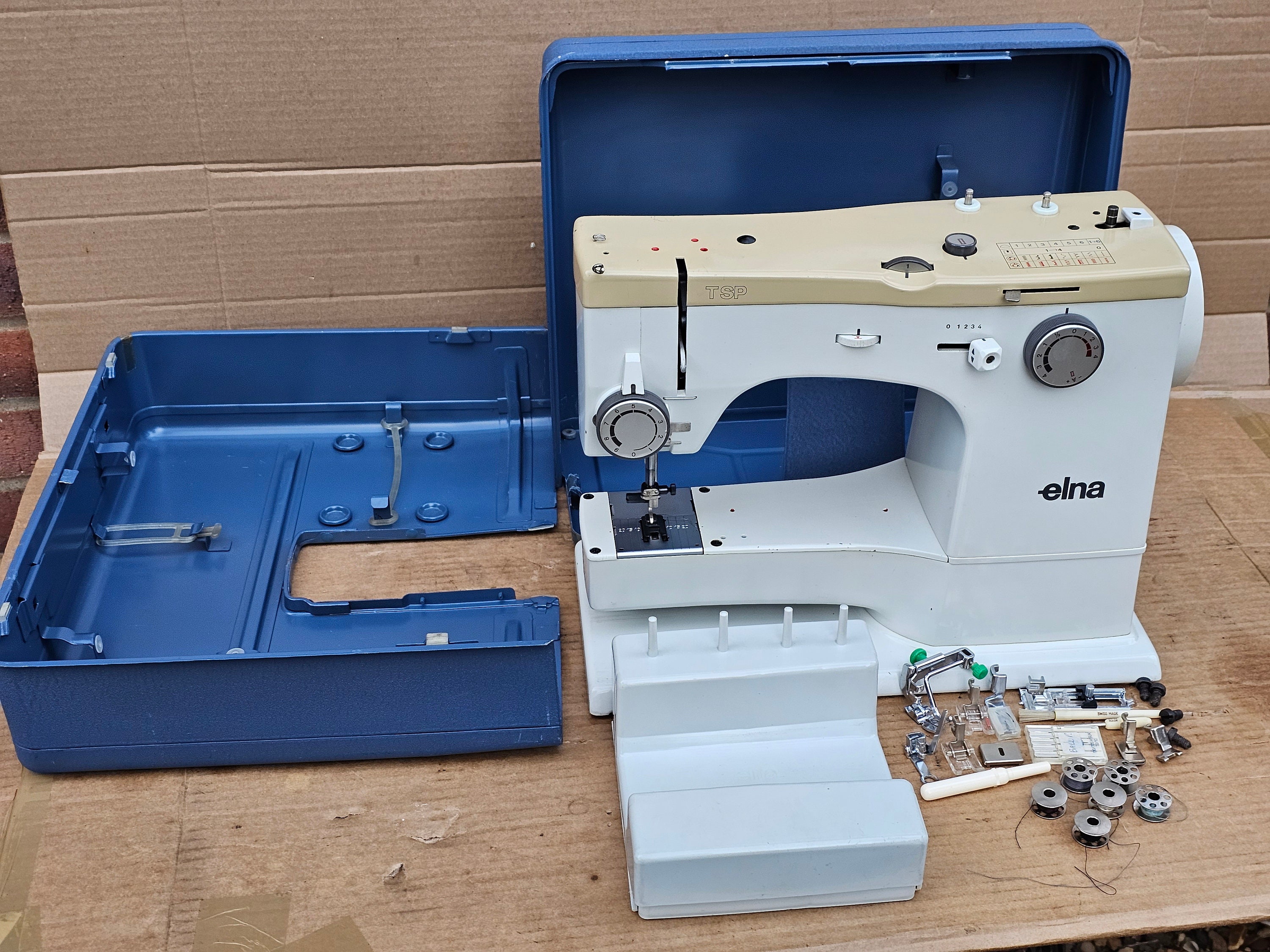 Elna TSP Vintage Sewing Machine With Case 