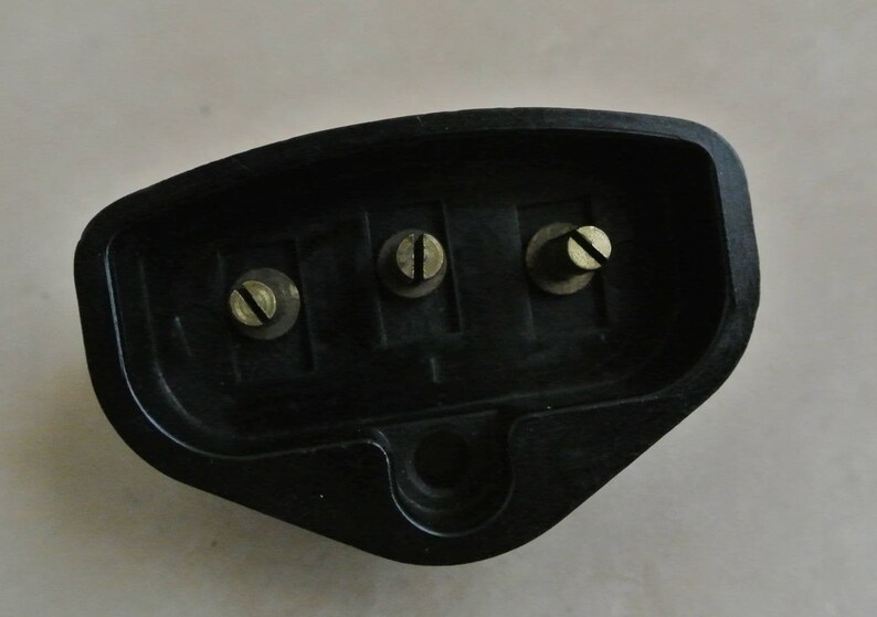 Singer Sewing Machine Motor 3 Pin Plug Socket Etsy