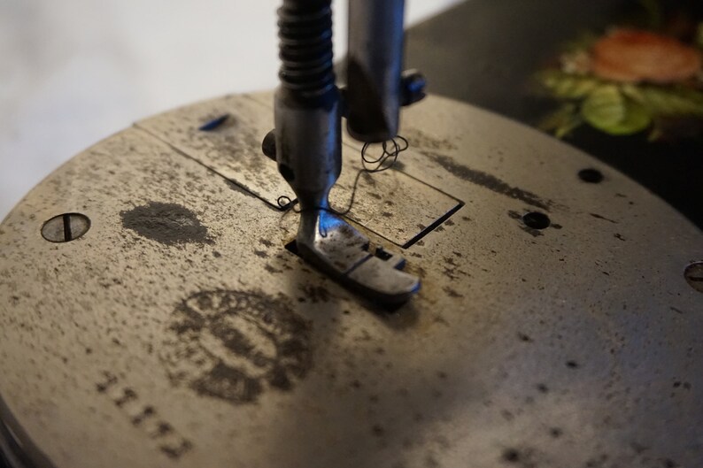 Antique Wellington Bradbury Sewing Machine Antique Etsy