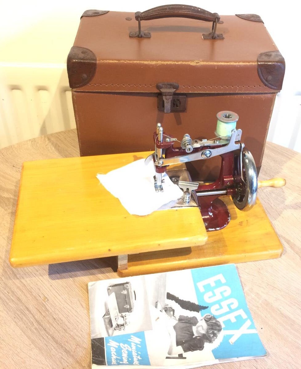 Beautiful Vintage Essex Miniature/Toy Chainstitch Sewing Etsy