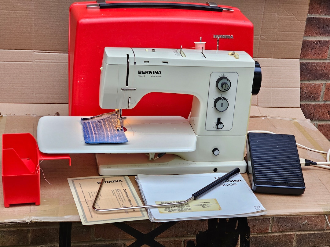 Bernina 830 Sewing Machine With Extension Table, Case and Instruction