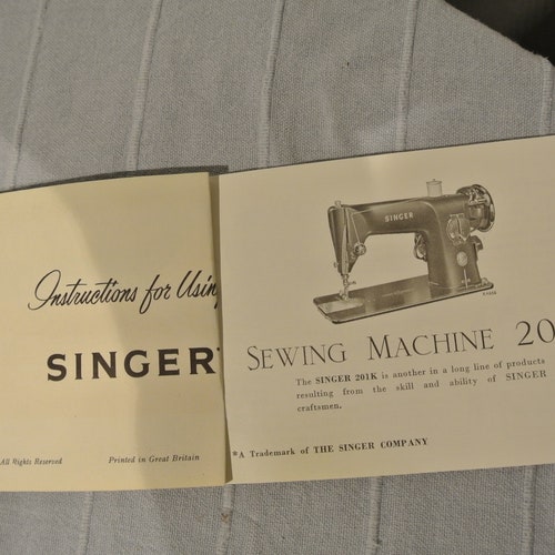 Instructions for using Singer 201 sewing Machines rotating hook,Reverse Feed for family fashion use, seamstress, collectors, sewin machine mechanic