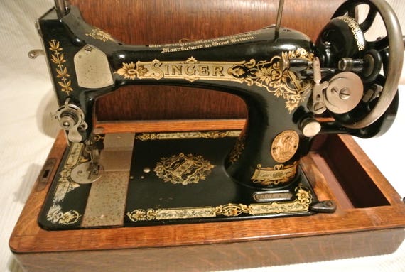 Singer 40K Hand Crank Vintage Sewing Machine With Victorian Etsy Extraordinary Vintage Hand Crank Sewing Machine Singer 40K Hand Crank Vintage Sewing Machine With Victorian Etsy Extraordinary Vintage Hand Crank Sewing Machine