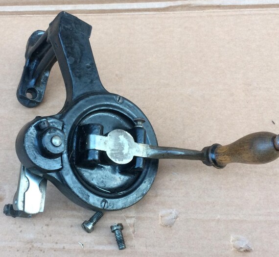Leatherworking Sewing & Fiber Tools Gritzner Sewing Machine Hand crank