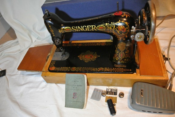 Rare Singer 40 'Red Eye' Sewing Machine Heavy Duty Etsy Mesmerizing Red Eye Singer Sewing Machine Rare Singer 40 'Red Eye' Sewing Machine Heavy Duty Etsy Mesmerizing Red Eye Singer Sewing Machine