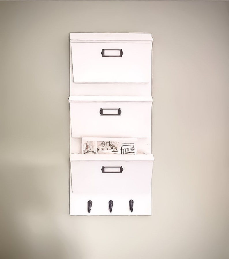 Hanging Mail Organizer Command Center Rack Wall Mounted Office Decor White Entryway Holder Sorter
