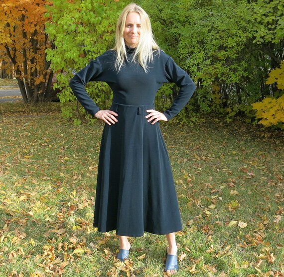 Navy Turtleneck Two Piece // Long Sleeve dress Tw… - image 3