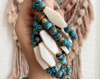 White Kenya Bone Bead Diffuser Bracelet ~ Gift ~ Essential Oil Diffuser ~ Travel Accessory ~ Beach ~ Aromatherapy ~ Holistic ~ Boho Bracelet