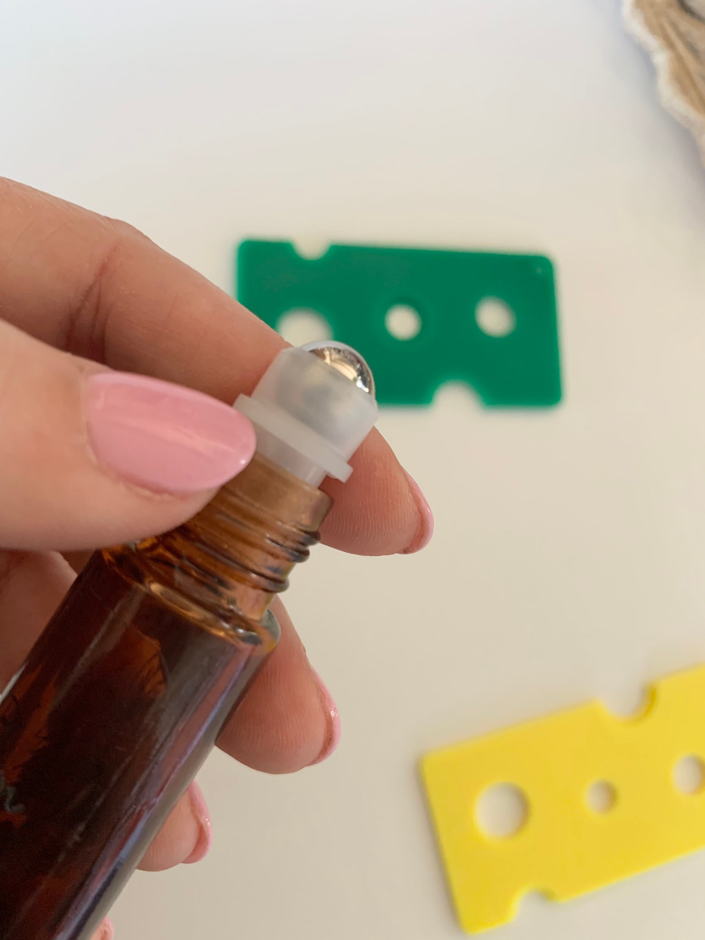 Wopanxye Apribottiglie Per Oli Essenziali – Confezione Da 3 – Rimuovi Sfere Roll-On E Tappi – Strumento Universale - 5