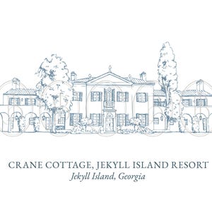Pode incluir: Um desenho a traço azul e branco de Crane Cottage, Jekyll Island Resort. A ilustração mostra um edifício grande com várias janelas, persianas e entradas arqueadas. O texto "Crane Cottage, Jekyll Island Resort" e "Jekyll Island, Georgia" está abaixo.
