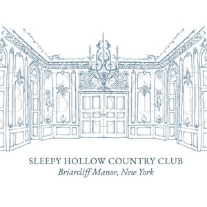 Pode incluir: Ilustração arquitetônica azul e branca detalhada do interior do Sleepy Hollow Country Club em Briarcliff Manor, Nova York. O desenho mostra paredes ornamentadas, portas e um lustre, com o nome e a localização do clube na parte inferior.