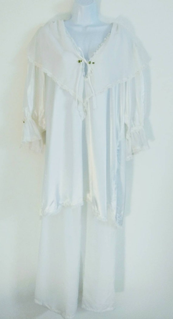 Priamo White Ruffeled Pajama Set New w Tags - image 3