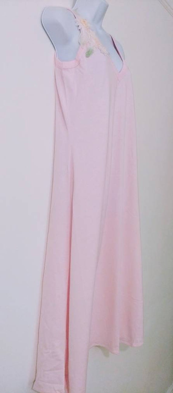 Cinzia pink cotton knit gown with floral appliques