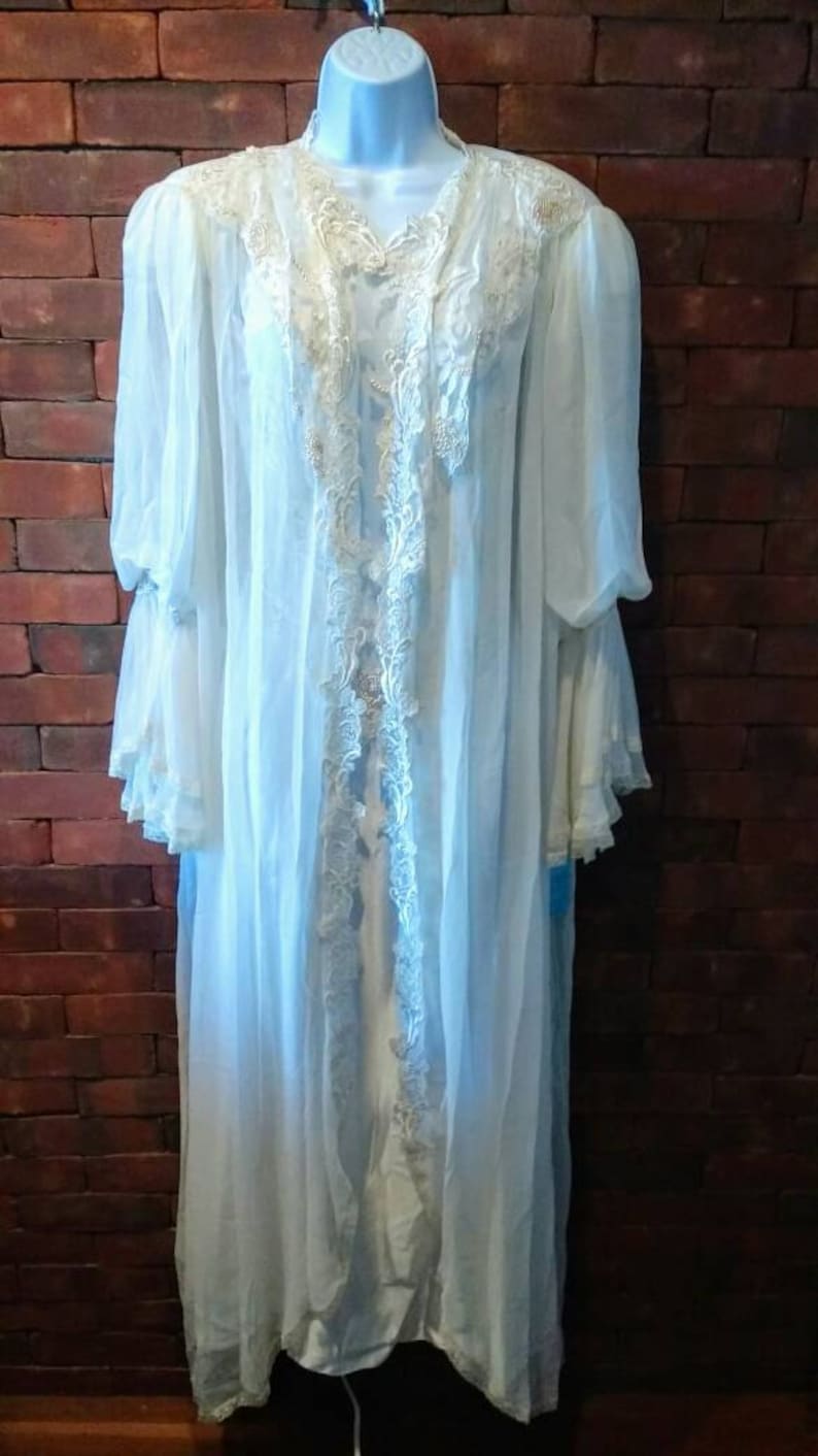 Jonquil by Diane Samandi 2 Piece Ivory Victorian Peignoir Set Chiffon & Satin Lace, Pearls