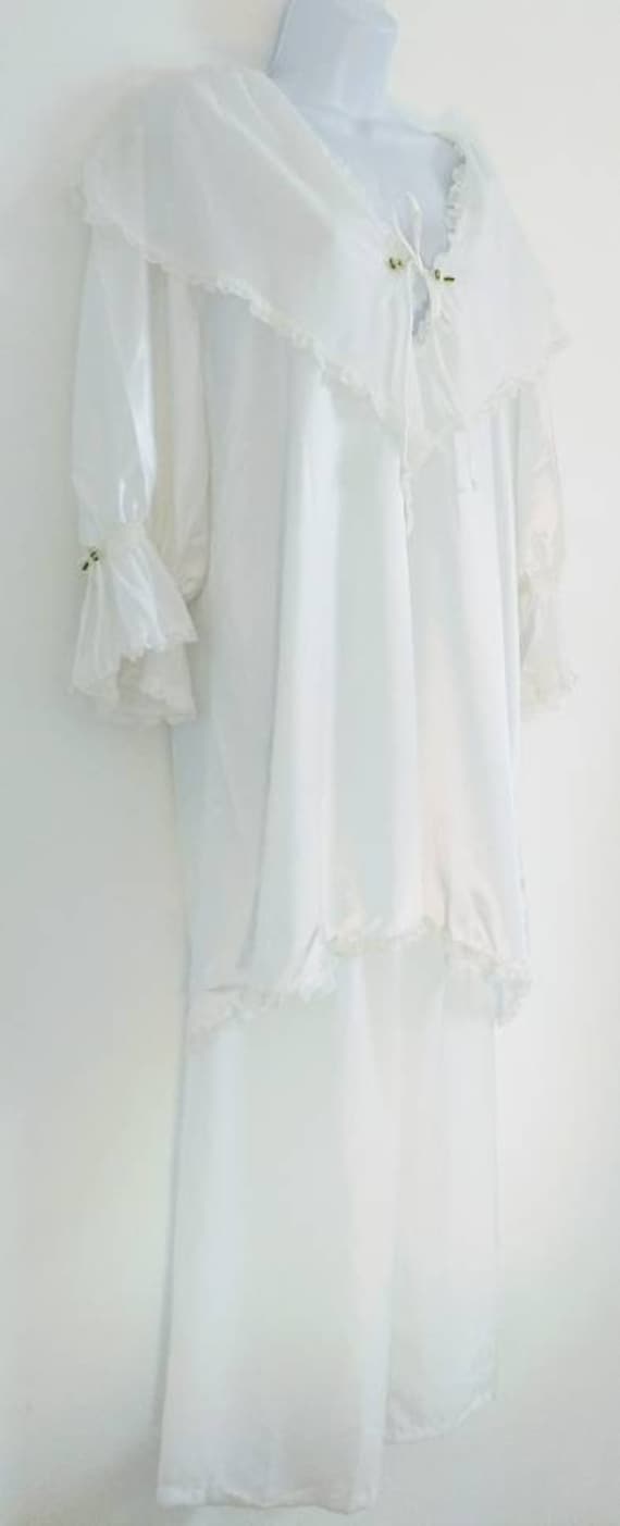 Priamo White Ruffeled Pajama Set New w Tags - image 2