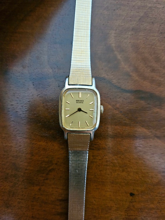 Seiko Vintage Watch, Ladies Watch, Vintage, Class… - image 1