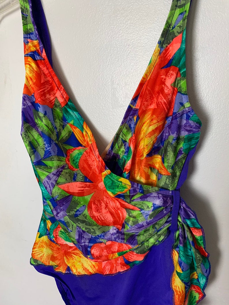 Adorable 90s Floral colorblock one piece swim suit womens 12 medium large criss cross tie single bathing costume purple orange flowers
