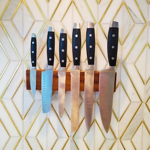 Wood Magnetic Knife Rack – Walnut, Maple, Hickory, & Cherry – Wall Mounted Magnetic Strip – Tool Storage – Kitchenware Holder – Knives Block