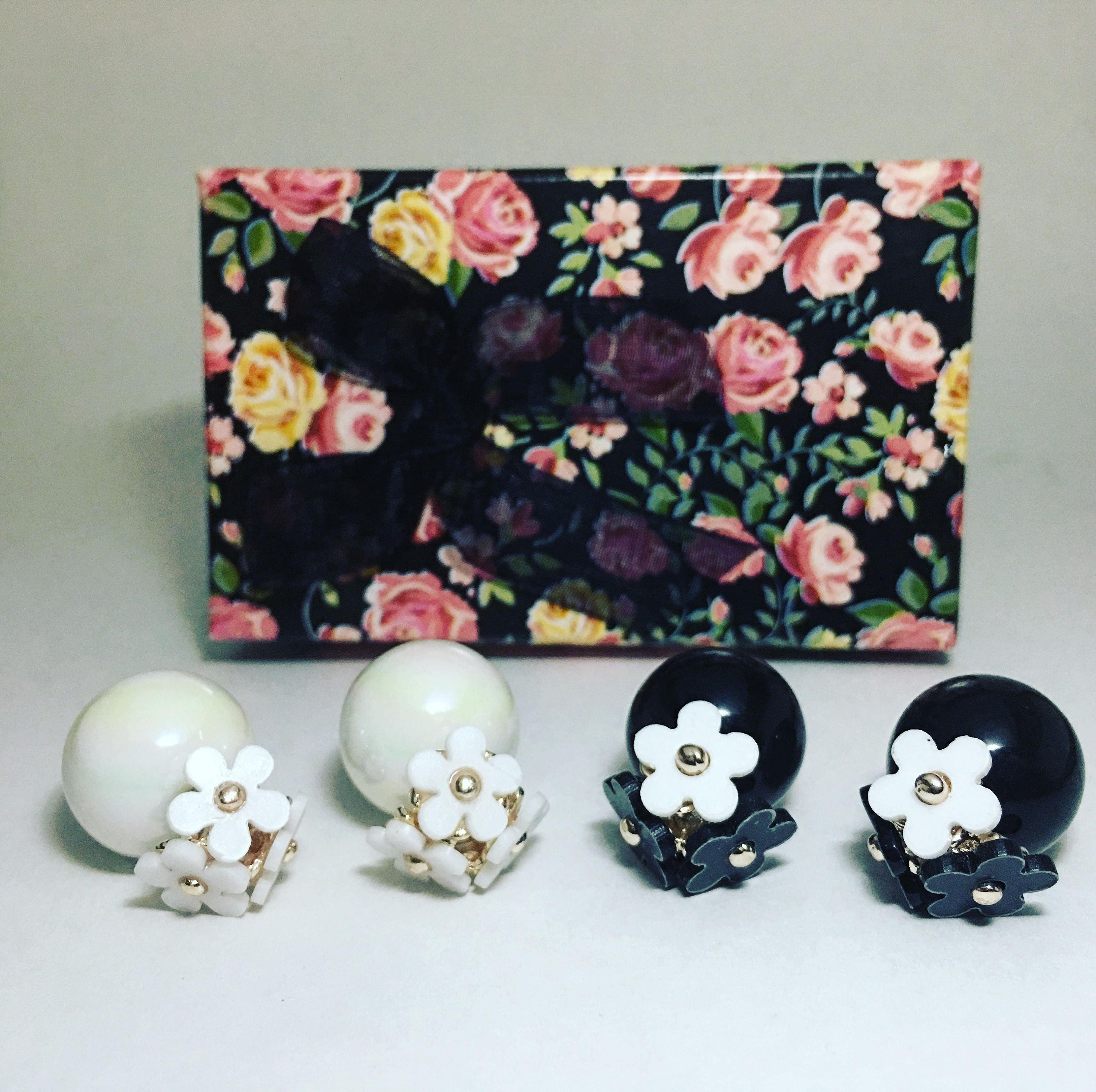 marc jacobs flower earrings