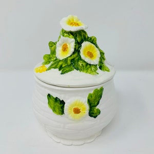 Lefton Daisy Sugar Bowl - Vintage Geo Z Lefton Sugar Bowl - Summer Dish- Daisy Lefton Bowl - Shabby Chic Kitchen - 1960&#39;s Floral Sugar Bowl