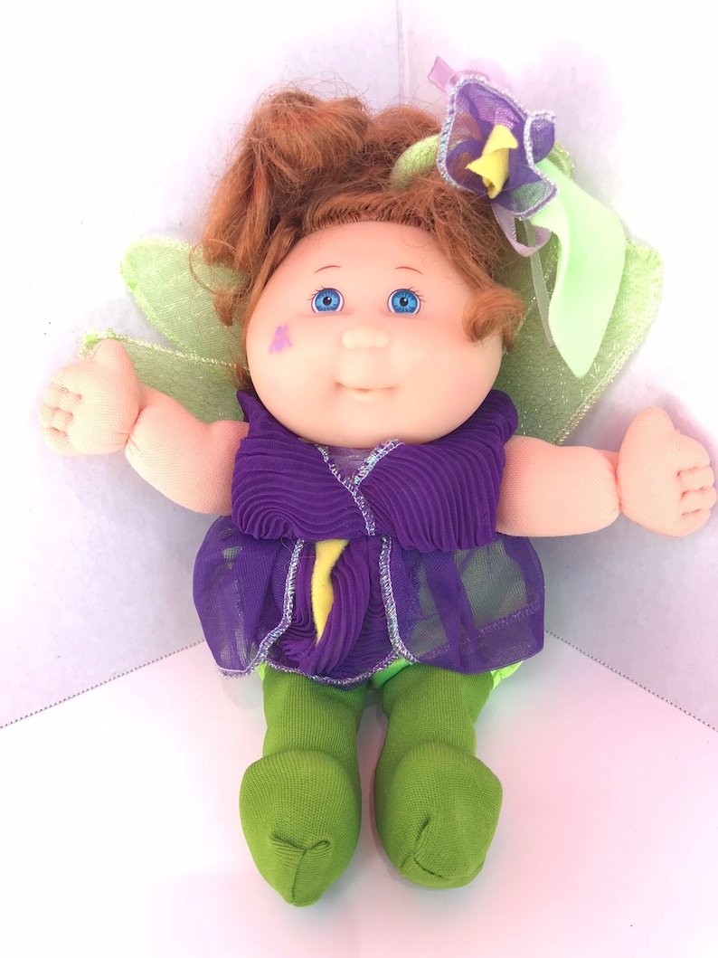 plastic cabbage patch dolls