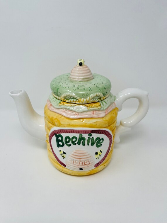Ceramic Honey Bee Teapot Vintage Beehive Teapot Shabby Etsy
