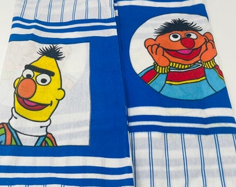 Sesame Street Pillowcase - Vintage Sesame Street Pillowcase - Jim Henson Muppets, Big Bird, Cookie Monster - Bert and Ernie, Vintage Sheets