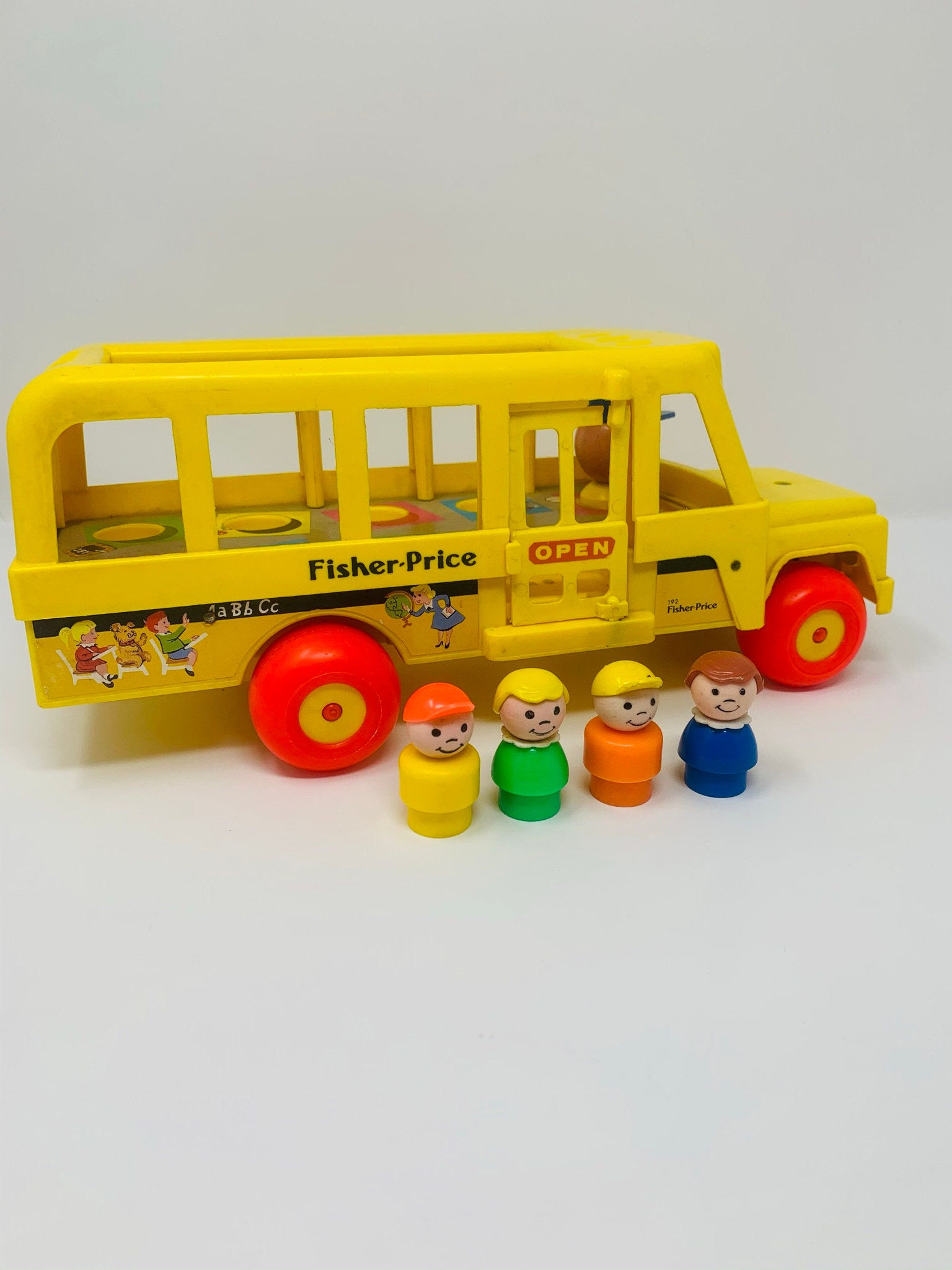 Fisher price best sale school bus