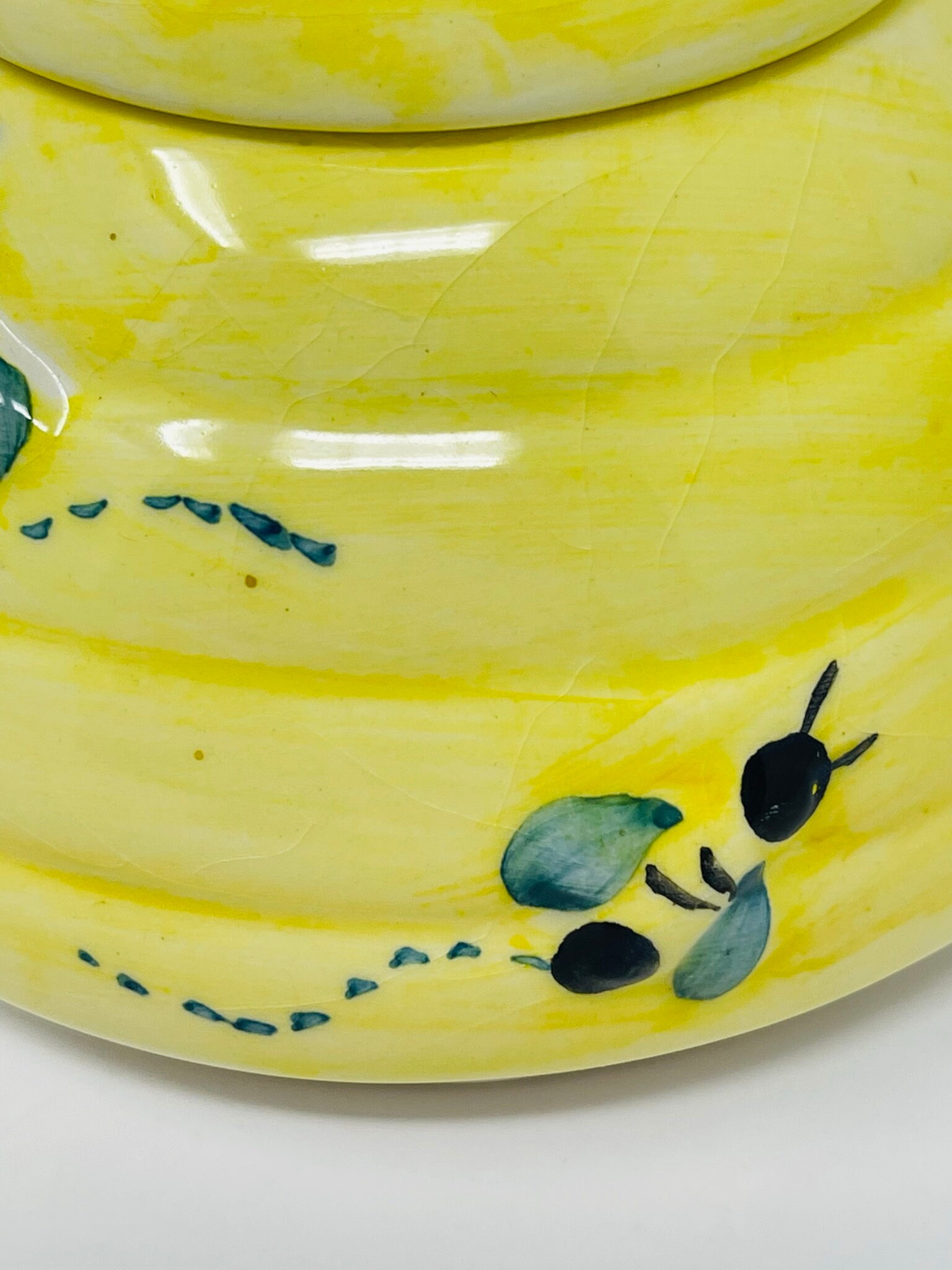 Ceramic Honey Bee Teapot Vintage Beehive Teapot Shabby Etsy