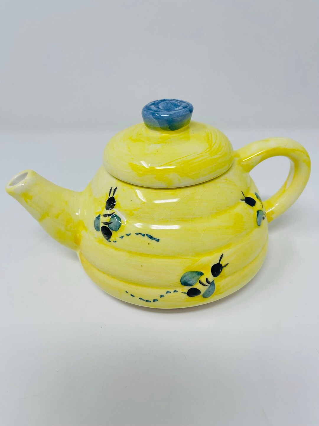 Ceramic Honey Bee Teapot Vintage Beehive Teapot Shabby Etsy