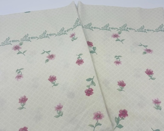 Floral Pillowcase Pair - Farmhouse Pillowcase - Farmhouse Bedding - JC Penney Pillowcase - Vintage Pillowcase Pair - Cotton - Floral Sheet