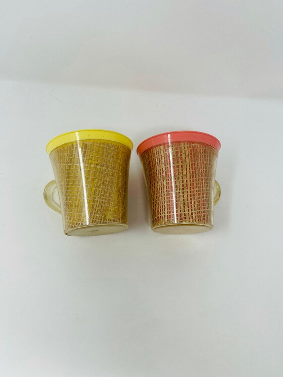 Rafia Ware Mugs - Pair of 2 Rafia Ware Mugs - MCM Mugs - 1950's Plastic Mugs  - Rafia Ware Cups - Picnic Cups - Pink and Yellow Coffee - MCM - Etsy