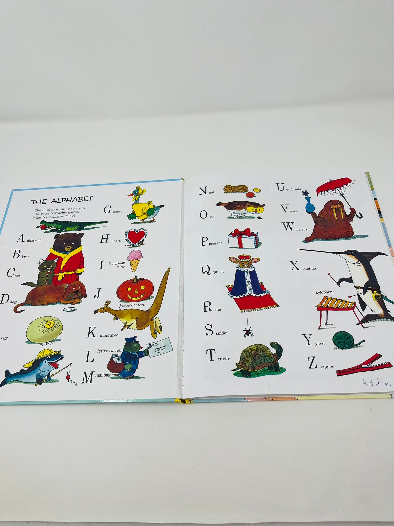 Richard Scarry Story Book - Best Word Book Ever - Oversized