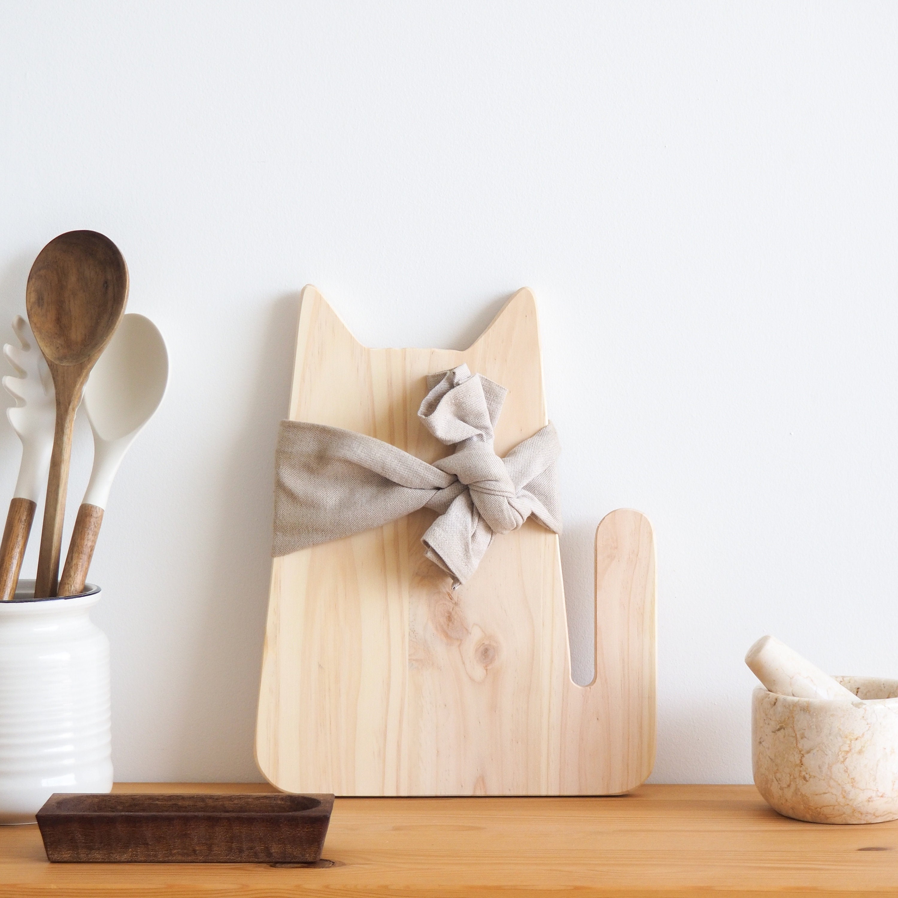 Plateau de Fromage Chat avec Torchon. Décor Cuisine en Bois. Idées Cadeaux Pour Les Amoureux Des Cha