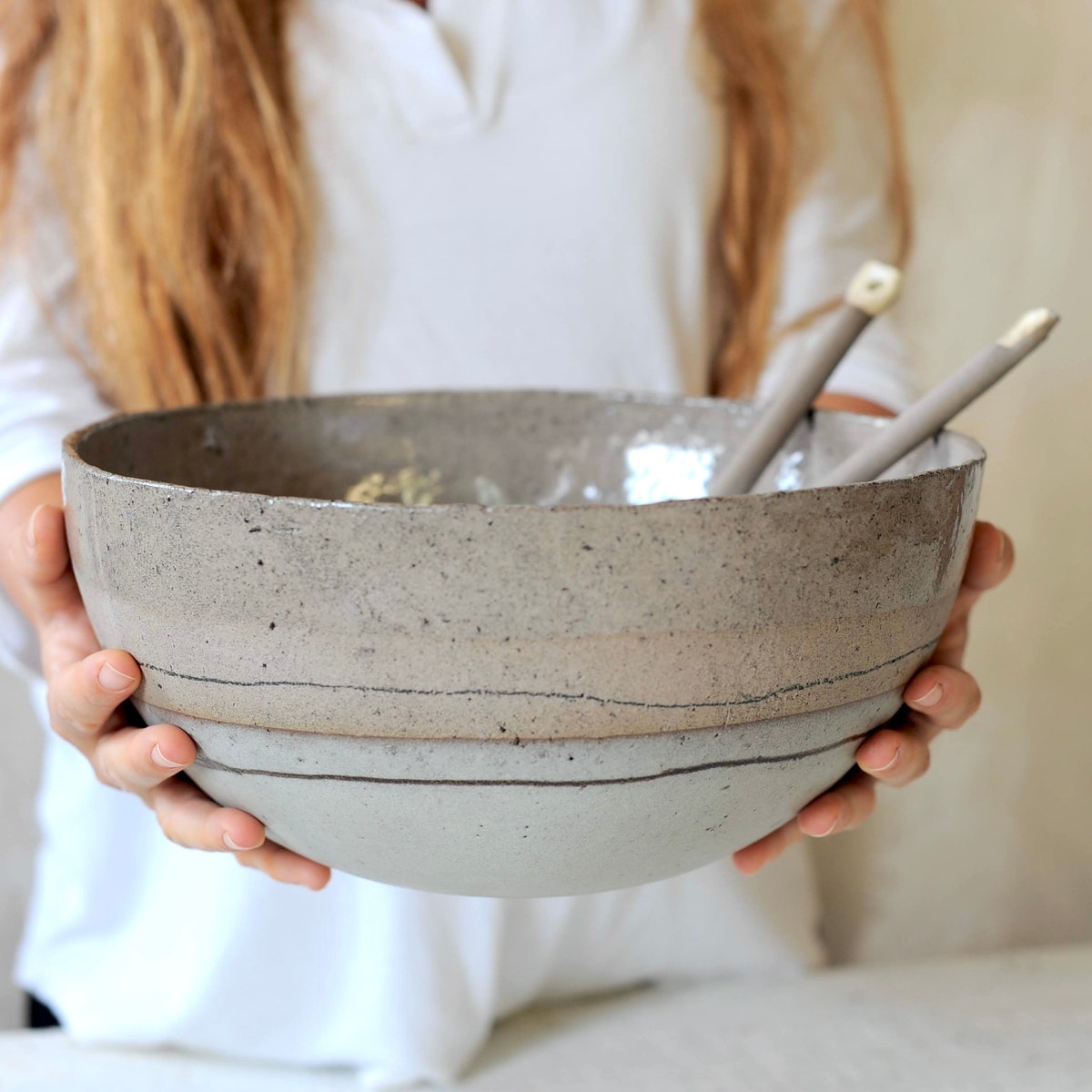 Deep Ceramic Bowl Popon and Gloss - (without spoons)