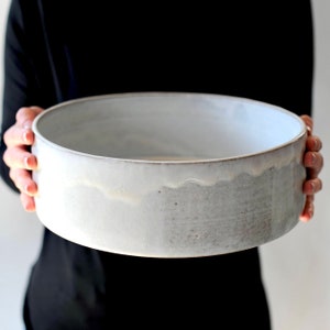 Rustic white ceramic serving bowl, ceramic baking bowl 26 x 7 cm image 3